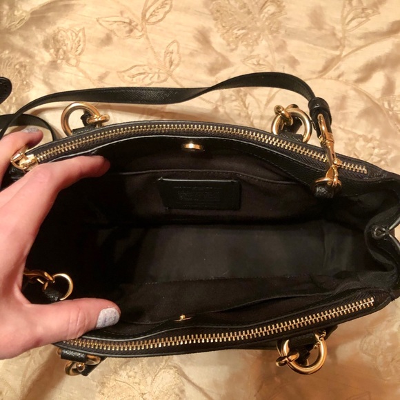 Coach Purse - Picture 4 of 7